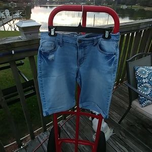 Old navy curvy shorts